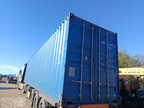 Контейнер 40HC №HNKU6337828